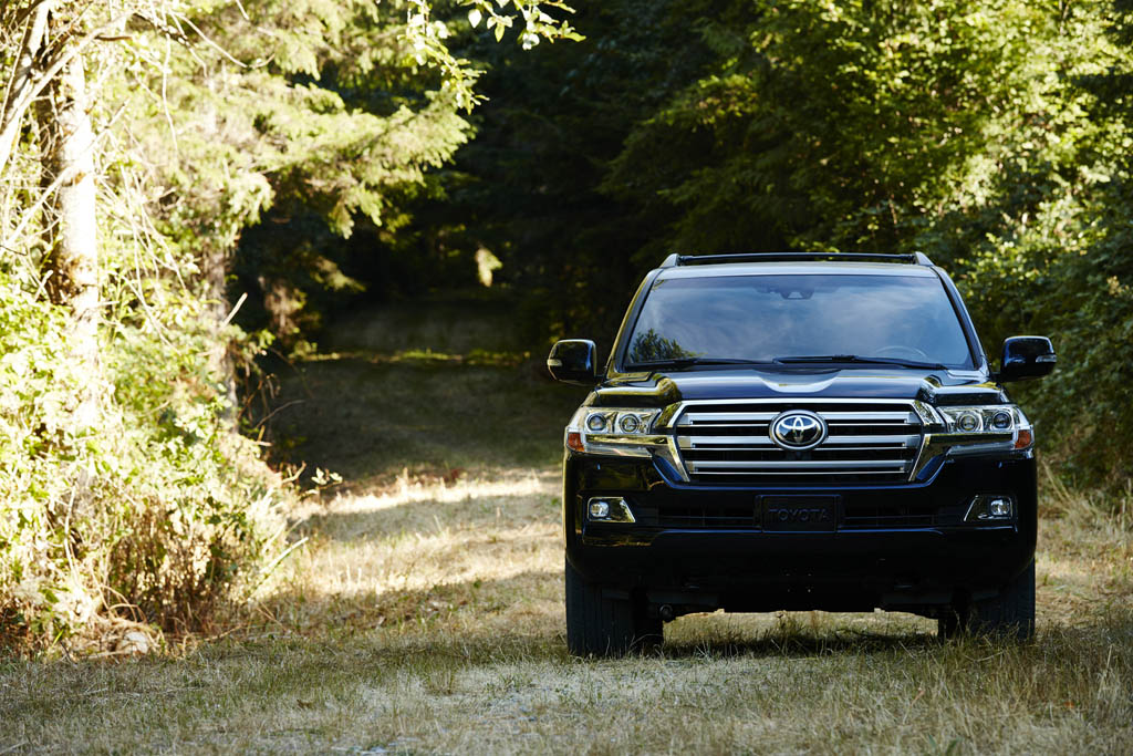 2016 Toyota Land Cruiser