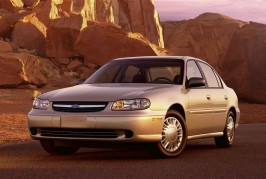 2000-chevrolet-malibu-front-side-view