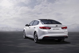 KIA Optima Sedan 2016