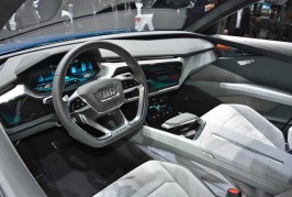 Audi E-tron Quattro Concept Audi E-tron Quattro Concept