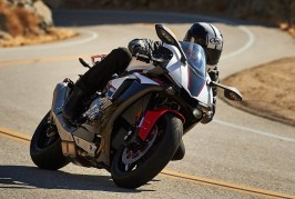 Yamaha YZF-R1 Superbike