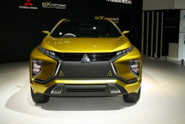 2015 Mitsubishi eX Concept