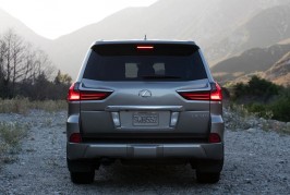 2016 Lexus LX570