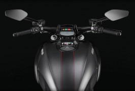 Ducati Diavel Carbon 2016