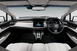 Honda CLARITY FUEL CELL interior