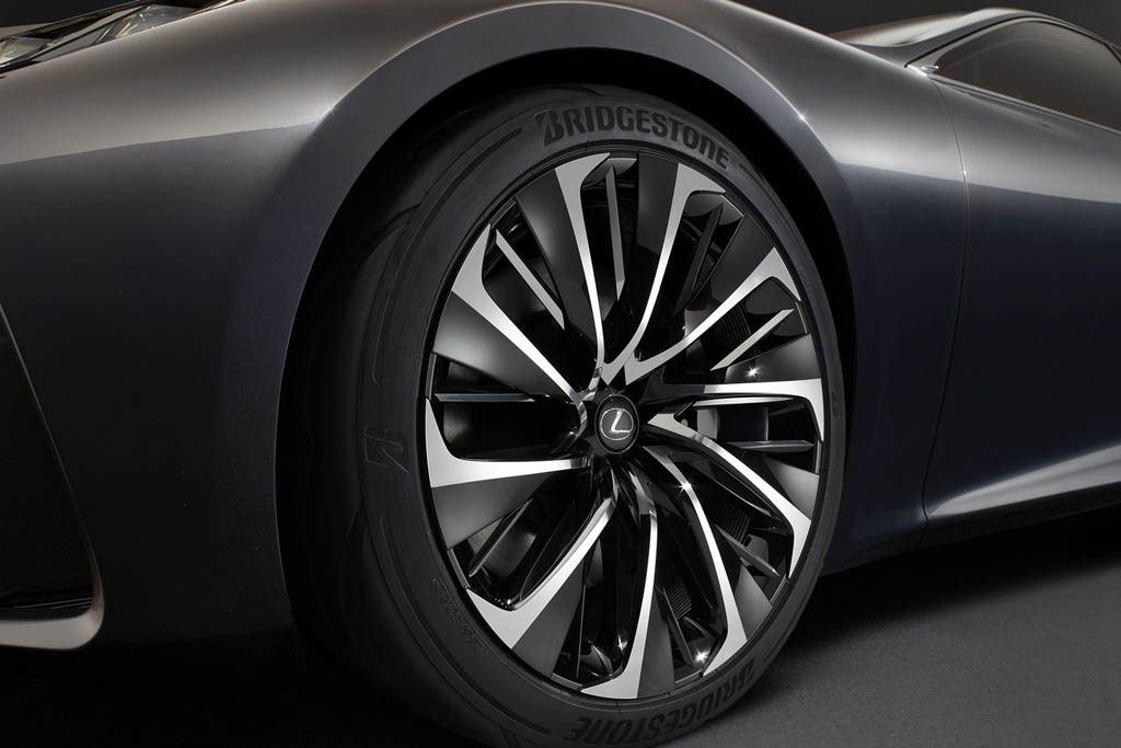 Lexus LF-FC Concept
