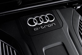 2015 Audi Q7 E-TRON TDI