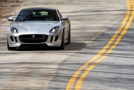 jaguar f-type awd V8