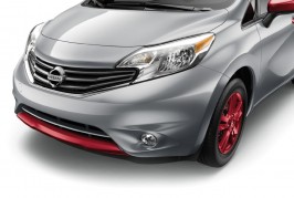 Nissan Versa Note Color Studio