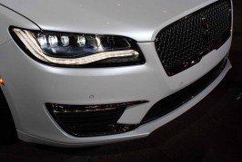 2017 Lincoln MKZ