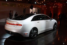 2017 Lincoln MKZ