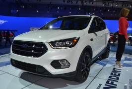 Ford ESCAPE SE