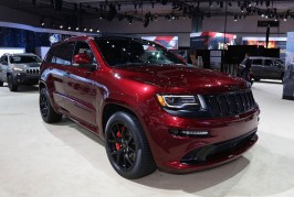 Jeep Grand Cherokee SRT Night