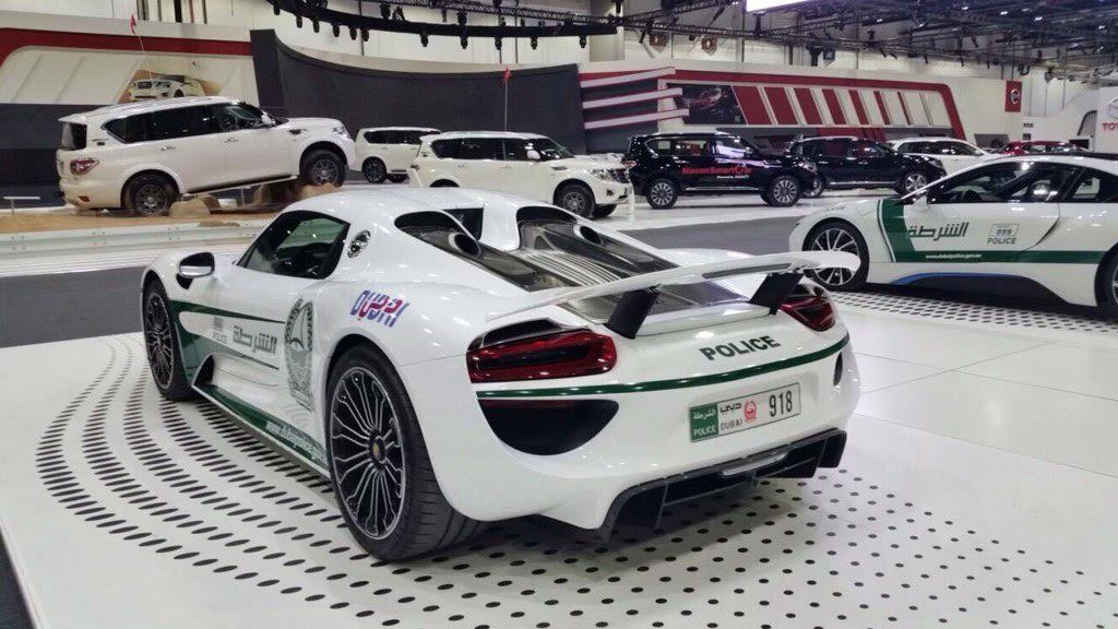 Porsche 918 Spyder Dubai Police