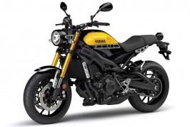 YAMAHA XSR900