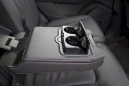 [caption id="attachment_137167" align="aligncenter" width="516"] Audi Q7 2017[/caption]