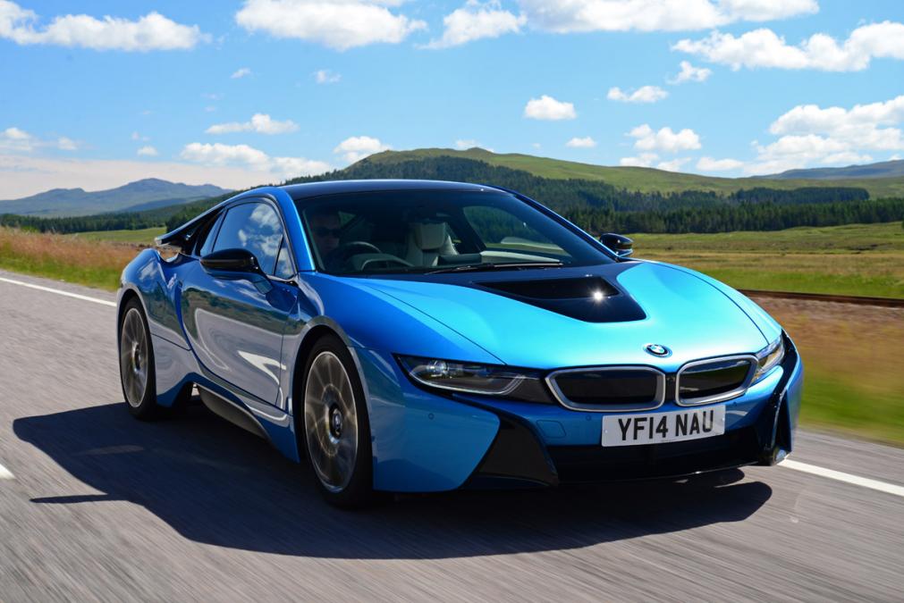 BMW i8