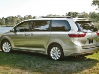 Toyota Sienna Limited 2015