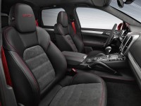 2015 Porsche Cayenne GTS