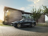 2016 Porsche Cayenne Turbo S