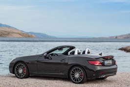 2017 Mercedes-AMG SLC43 AMG