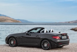 2017 Mercedes-AMG SLC43 AMG