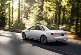 2017 Lincoln Continental