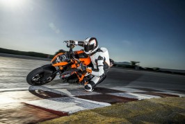 KTM 1290 super duke R