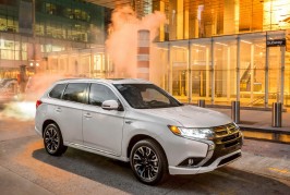 2017 Mitsubishi Outlander PHEV