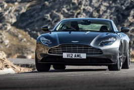 Aston Martin DB11