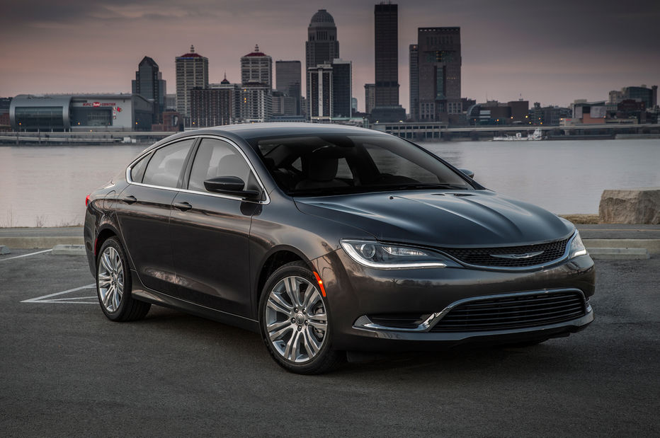Chrysler 200
