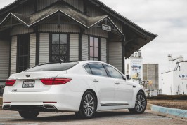 2016 KIA K900