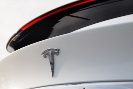 2016 Tesla Model X P90D