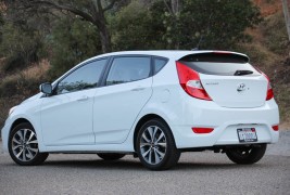 2016 Hyundai Accent Sport hatchback