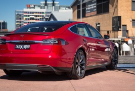 2016 Tesla Model S P90D