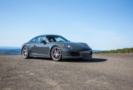 2017 Porsche 911 Carrera 4S