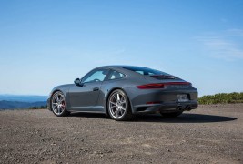 2017 Porsche 911 Carrera 4S