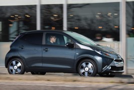 Toyota Aygo x-clusiv 2016