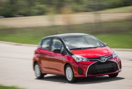 2016 Toyota Yaris LE
