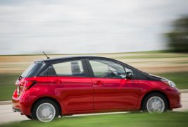 2016 Toyota Yaris LE