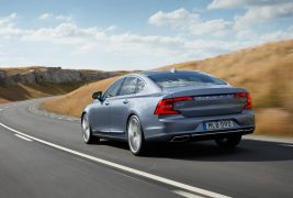 2017 Volvo S90