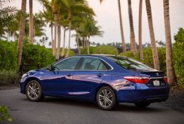 2017 Toyota Camry hybrid