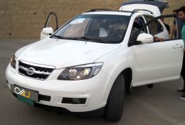 BYD S6