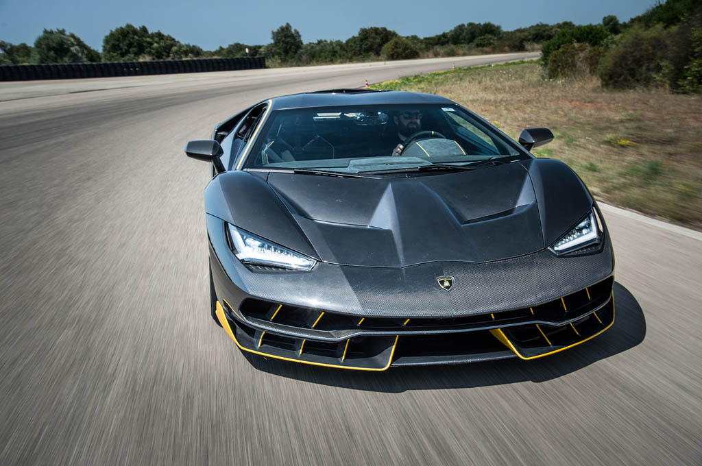 Lamborghini Centenario LP 770-4