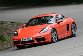 Porsche 718 Cayman 2016