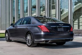 2017 Genesis G90