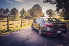 2017 KIA Cadenza