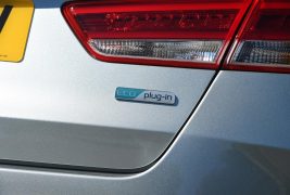 Kia Optima plug-in hybrid 2016