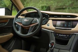 2017 Cadillac XT5 Platinum AWD