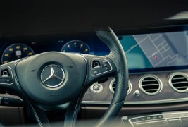 2017 Mercedes-Benz E300 4MATIC